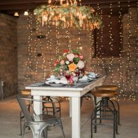 White Farmhouse Table